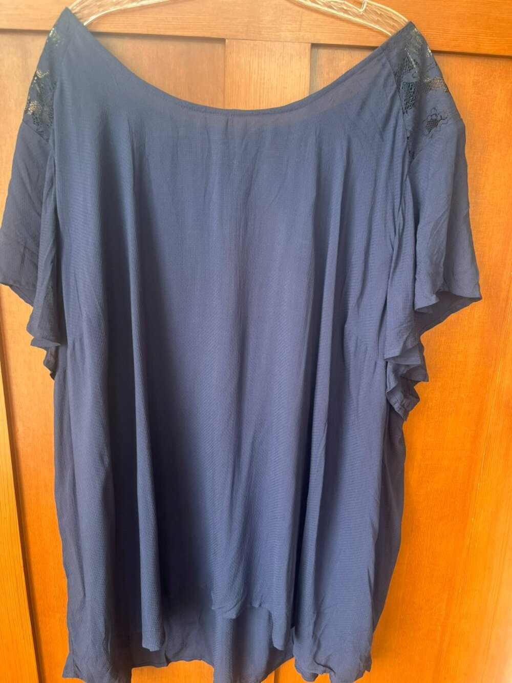 Torrid Blouse Lace Yoke Split Open Back Short Sleeve Navy Plus Size 6 NWT